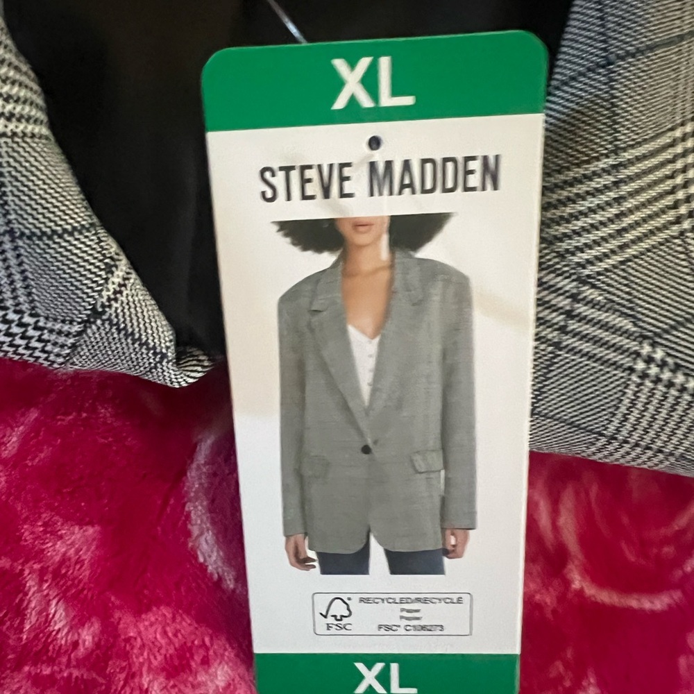 ❤️Steve Madden Gray Plaid Blazer Size XL New with tag